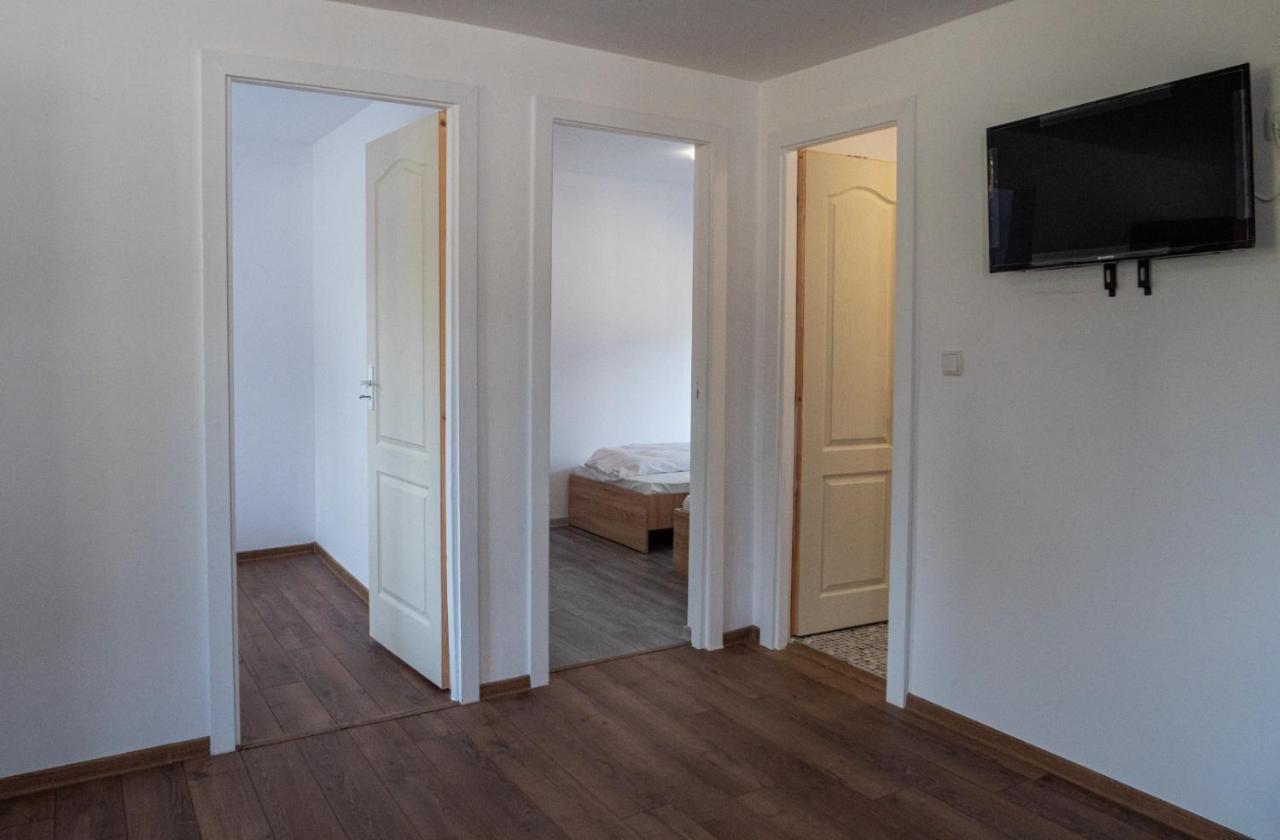 Poiana Cu Flori Satu Mare Exterior foto
